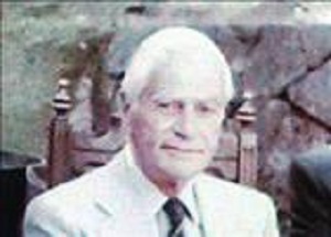 زندگی سیاسی احمد زیرکزاده
